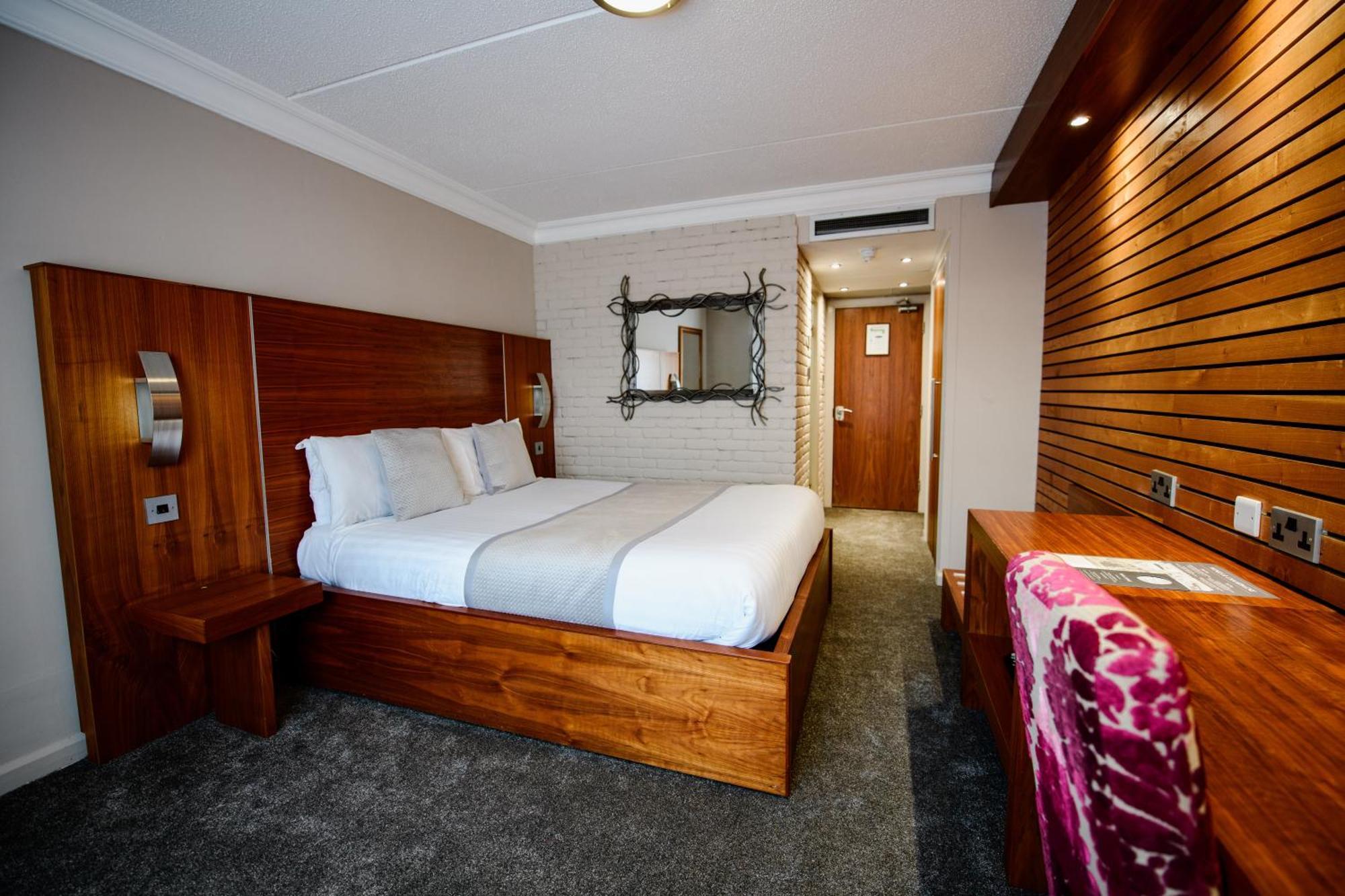 The Crown Hotel Bawtry-Doncaster Ngoại thất bức ảnh
