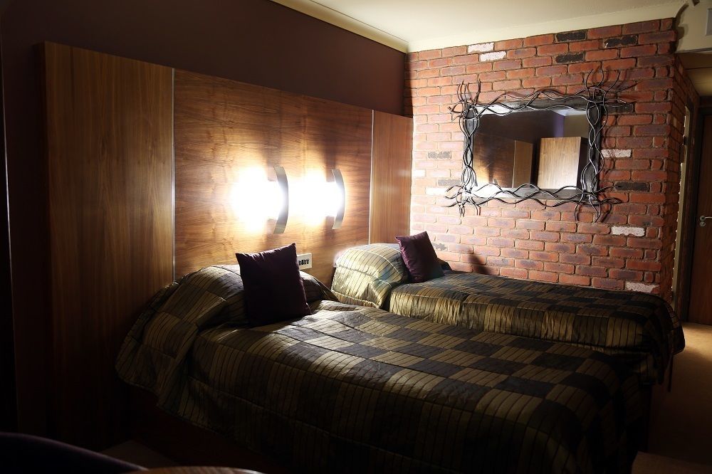 The Crown Hotel Bawtry-Doncaster Ngoại thất bức ảnh